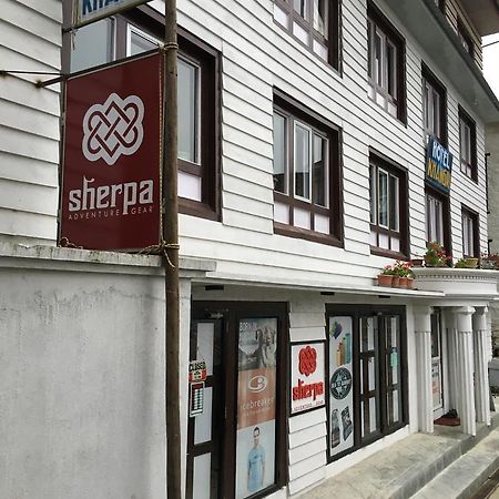 Hotel Khangri Namche Екстериор снимка