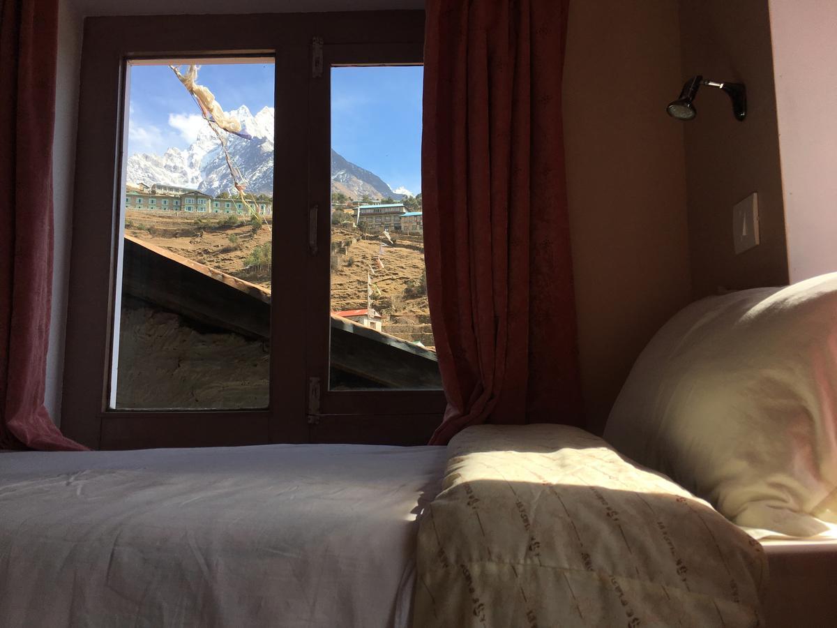 Hotel Khangri Namche Екстериор снимка