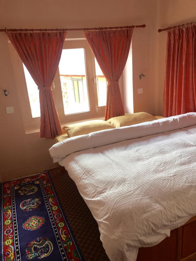 Hotel Khangri Namche Екстериор снимка